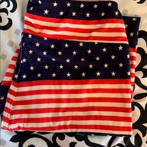 Lularoe Flag Leggings